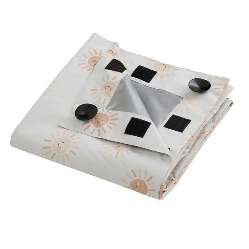 Sunny smiles blackout blind with suction cups and velcro
